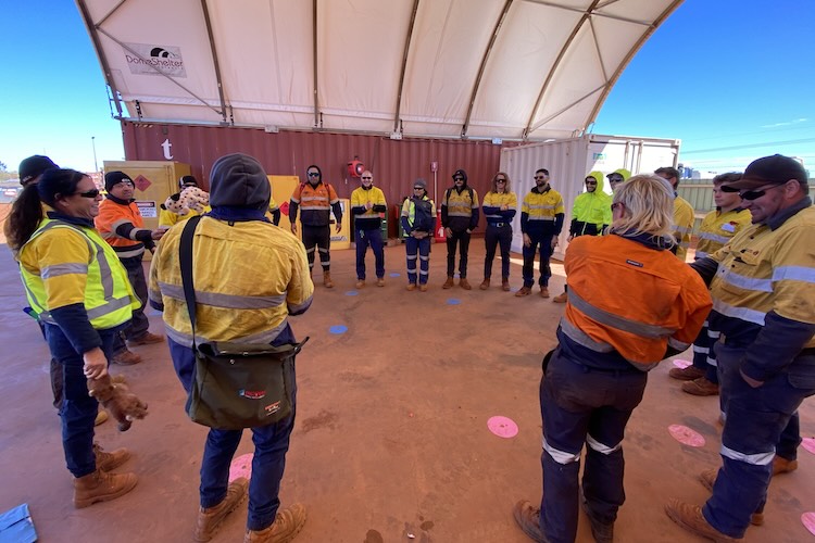 Rapid Teams conducting an on-site team building session in the Pilbarra